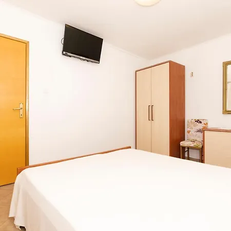Dominik Apartment